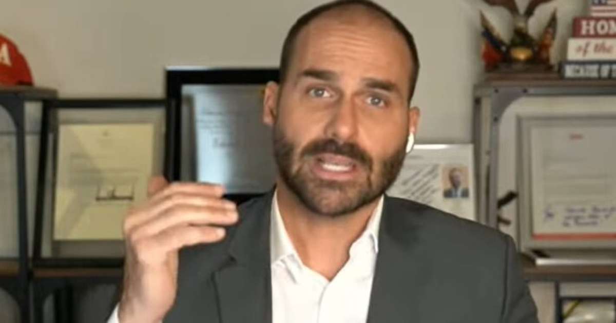 PGR pede condenação de Eduardo Bolsonaro ao STF por coação