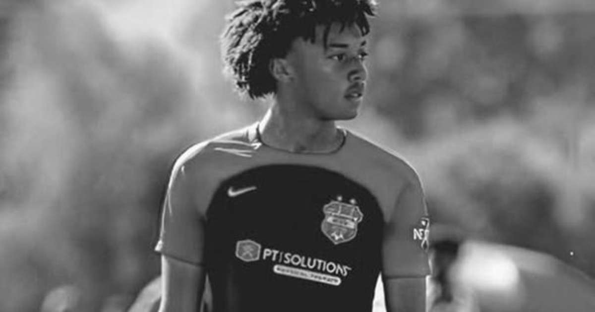 Jogador de seleção caribenha morre em acidente de trânsito na Flórida