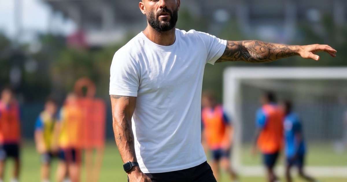 Junior Miranda, ex-Flamengo, lança projeto de alto rendimento para revelar talentos no futebol americano