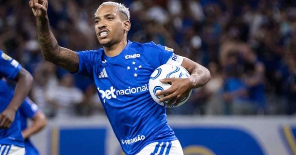 Matheus Pereira brilha com gol em derrota do Cruzeiro e alcança marca significativa na temporada