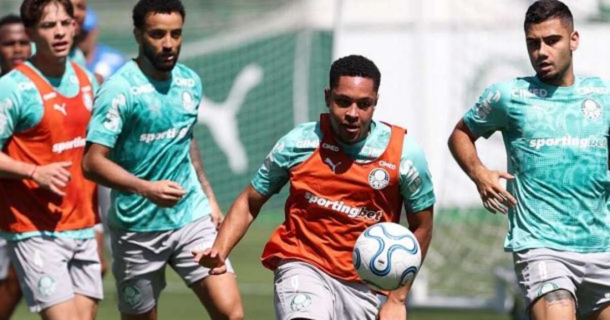 Palmeiras Analisa Retorno de Vitor Roque e Estrategiza para Potencializar o Ataque