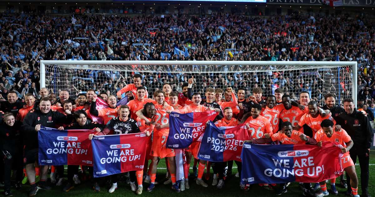Sob o comando de Lampard, Coventry City volta a Premier League depois de 25 anos