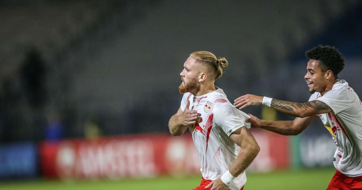 Red Bull Bragantino marca no fim e vence o Blooming em noite inspirada de Pitta
