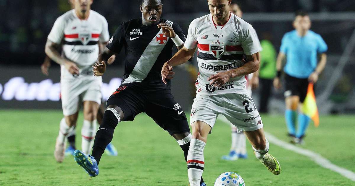 Vasco ganha posições na tabela após virada diante do São Paulo
