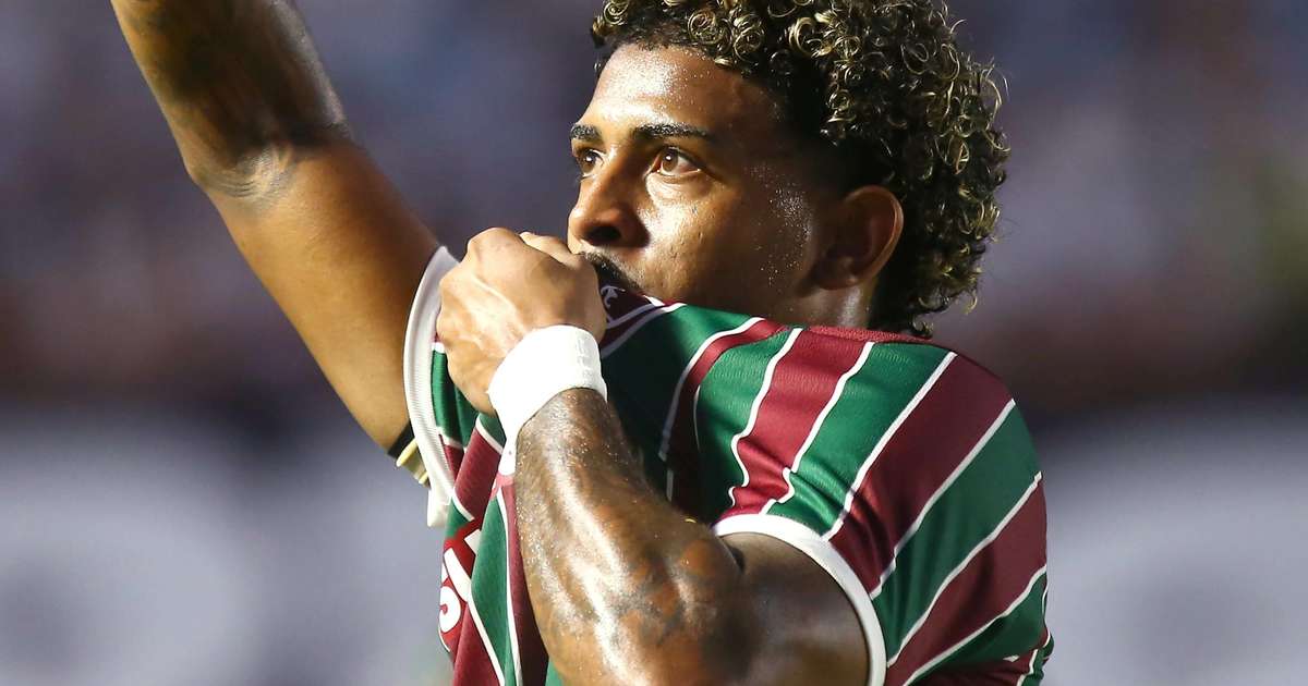 Neymar perde gol e Fluminense vira sobre o Santos na Vila Belmiro
