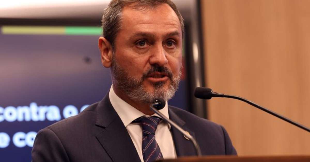 PF retira credenciais de policial dos EUA em retaliação a expulsão de delegado