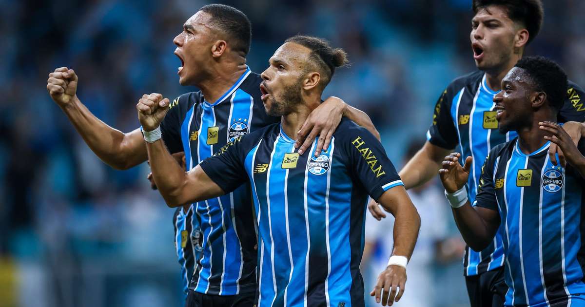 Grêmio supera Confiança e amplia vantagem nas oitavas da Copa do Brasil