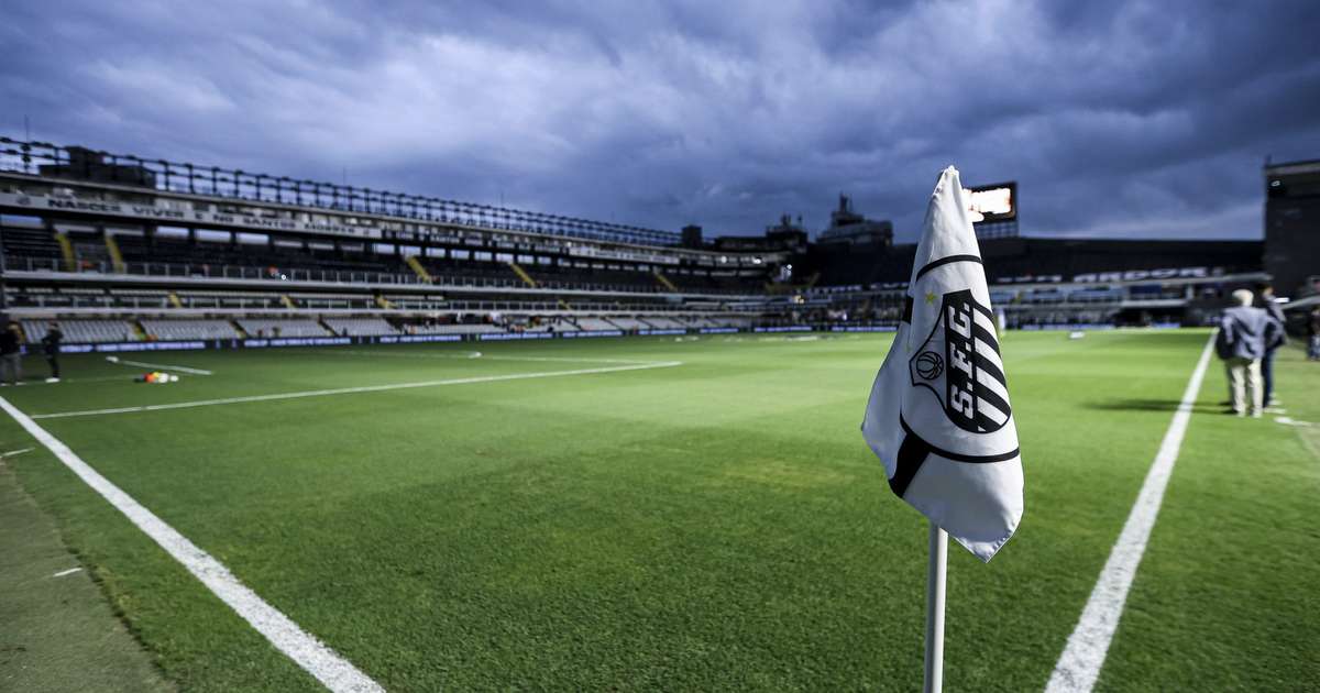 Santos recebe Coritiba e defende invencibilidade na Vila Belmiro