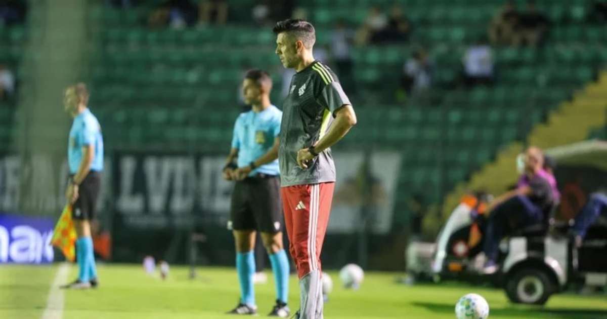 Inter vence na Copa do Brasil e Pezzolano explica rodízio no elenco: "Equipe ganha consistência"
