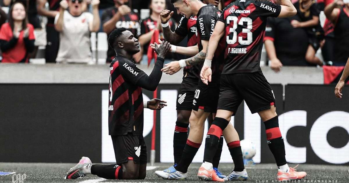 Athletico recusa proposta milionária por destaque do elenco