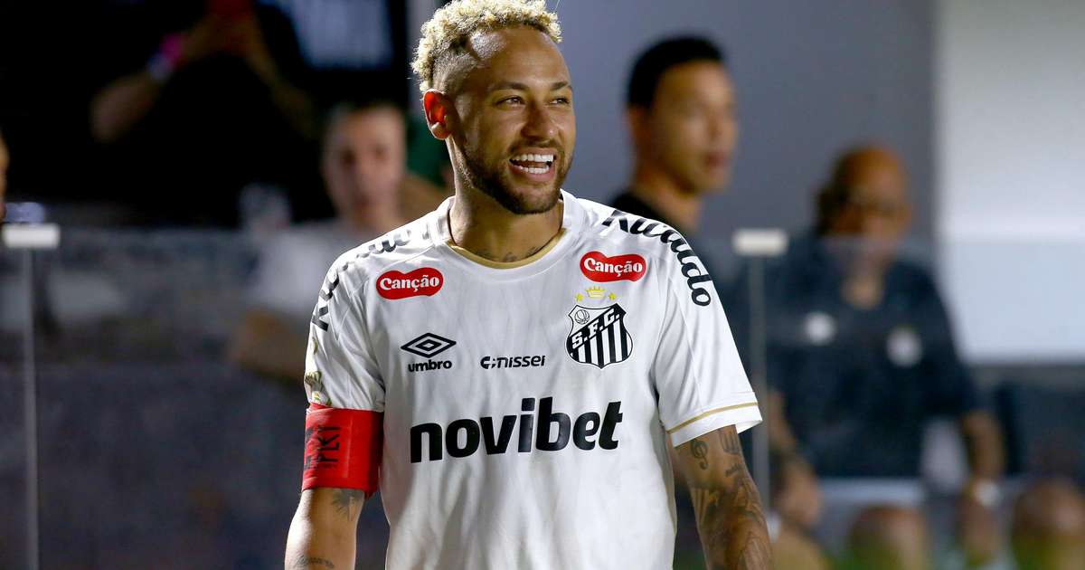 Neymar joga 4ª partida seguida, mas não faz a diferença em empate sem gols do Santos com Coritiba
