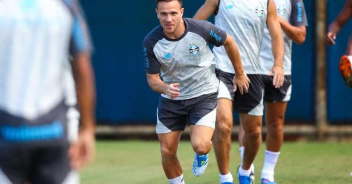 REFORÇOS NO GRÊMIO! Luis Castro recebe reforços e intensifica preparação para duelo contra o Coxa