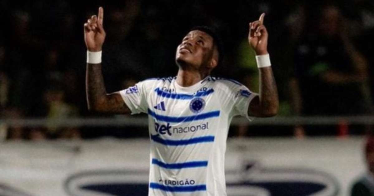 Cruzeiro brilha e conquista a terceira vitória consecutiva no Brasileiro, almejando o G6