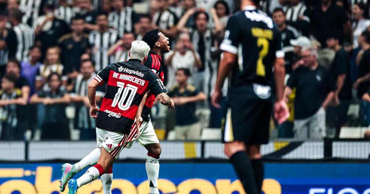 Domínguez desabafa após goleada do Atlético: "Pagamos caro, muito caro"