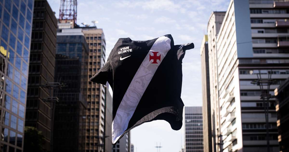 Vasco repete roteiro indigesto em São Paulo e volta a cair diante do Corinthians