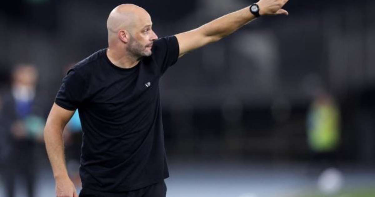 Franclim Carvalho expõe a imprensa do 7 a 1: "Querem bater no Botafogo"