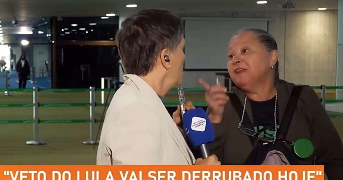 Repórter discute com mulher que interrompe entrada ao vivo: “Ninguém te convidou aqui”