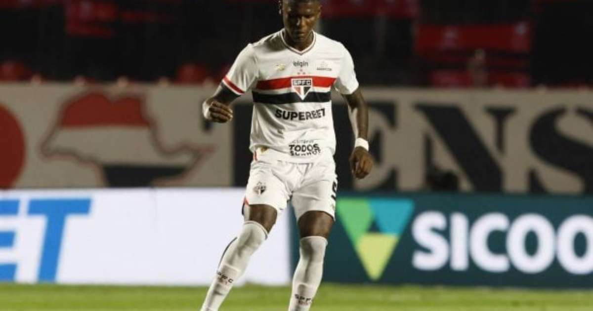 Arboleda não retorna e São Paulo aguarda data para rescisão por justa causa