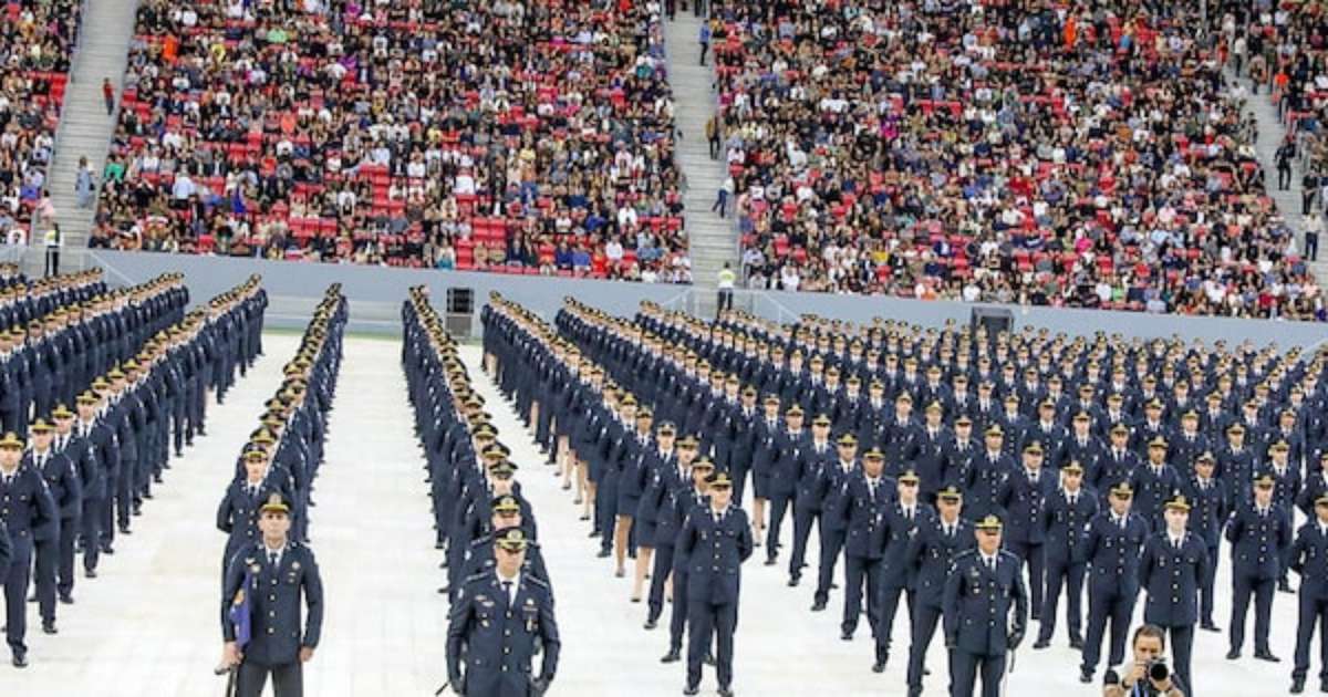 PM e Bombeiros do DF copiam 'penduricalho favorito' do Judiciário e pagam até R$ 800 mil; entenda