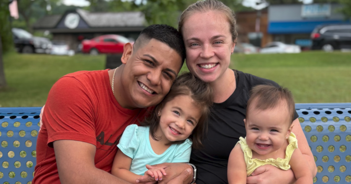 O 'sonho mexicano': americanas se mudam para o país vizinho para viver com maridos deportados