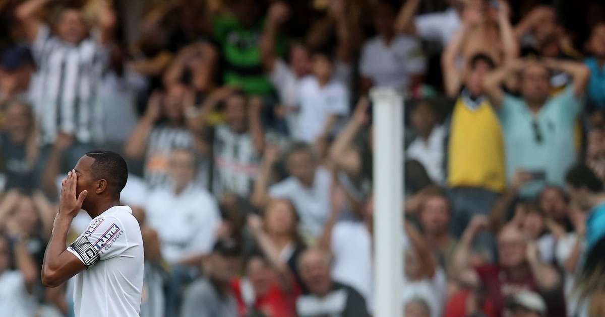 Ex-Santos revela tentativa de visita a Robinho e faz desabafo