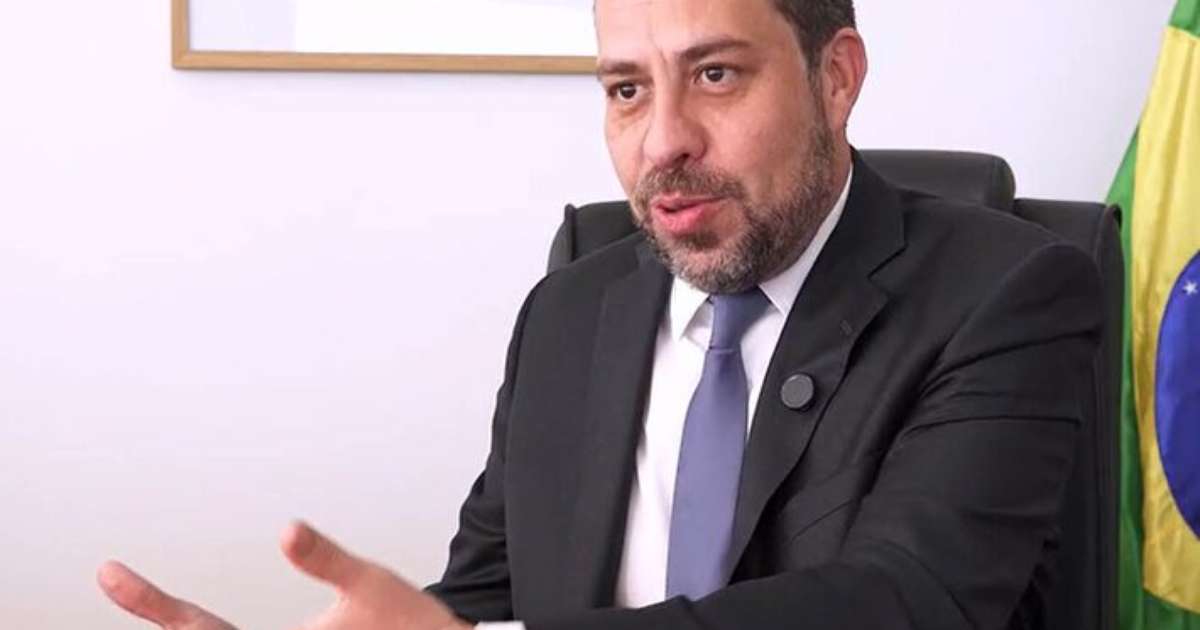 Boulos critica Zema: defesa de trabalho infantil é 'covardia'
