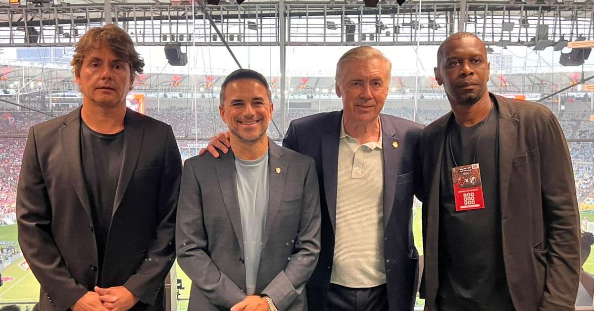A duas semanas da convocação para a Copa, Ancelotti vai ao Maracanã ver Flamengo e Vasco