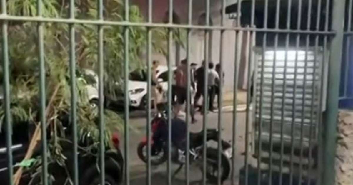 Conflito em Frente ao Maracanã: Torcedores do Vasco Sofrem Ataque Após Clássico