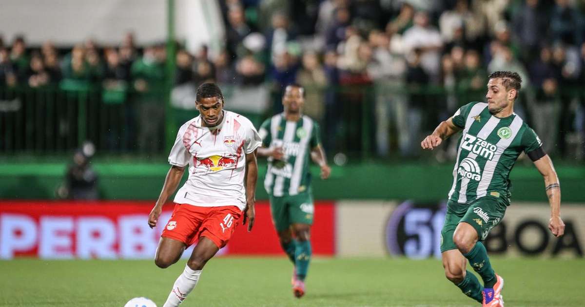 Breno comemora estreia como profissional no Red Bull Bragantino: 'Sensação indescritível'