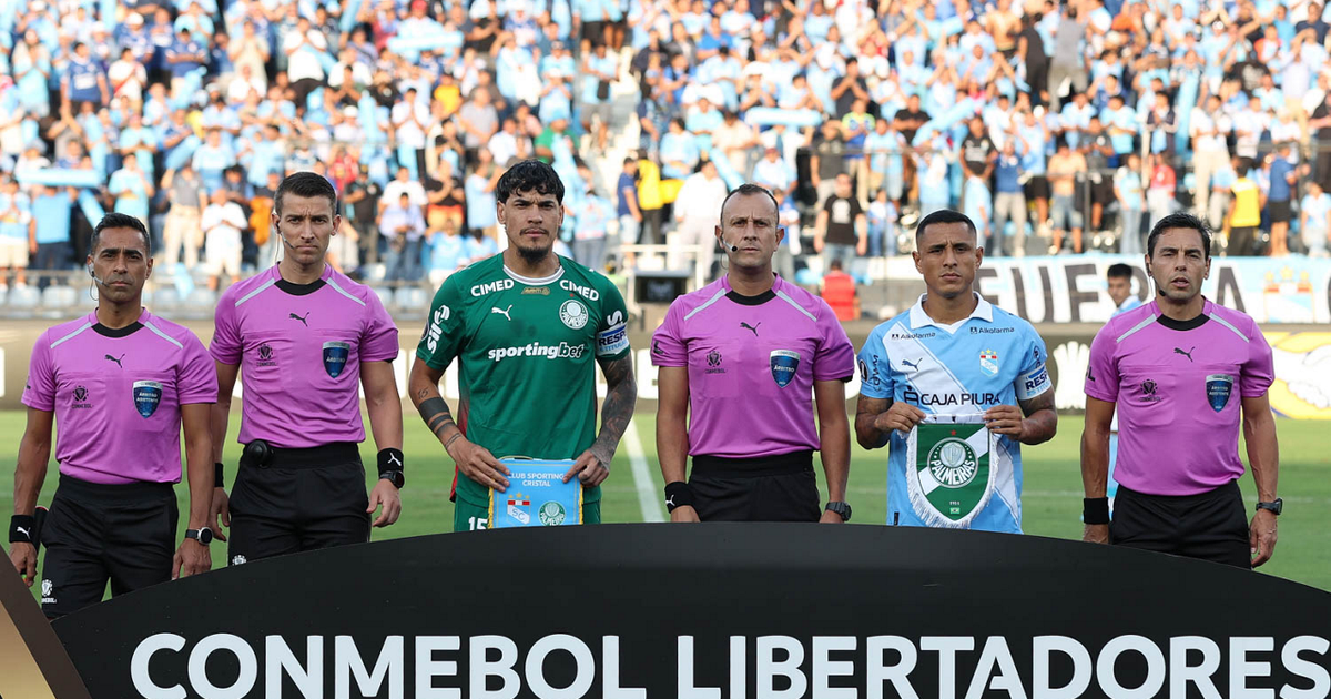 Gustavo Gomez celebra triunfo, mas destaca necessidade de evolução na equipe