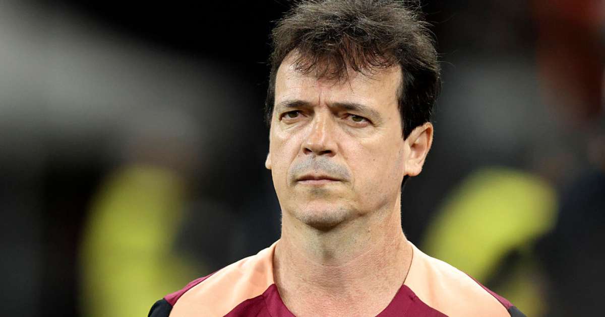 Fernando Diniz recebe aval do STJD e comanda o Fluminense no clássico contra o São Paulo