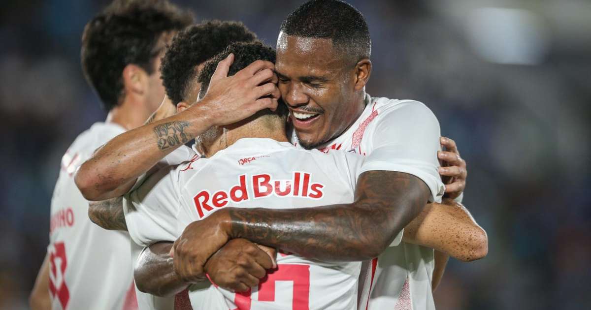 Red Bull Bragantino 'atropela' o Blooming e acende o Grupo H da Sula
