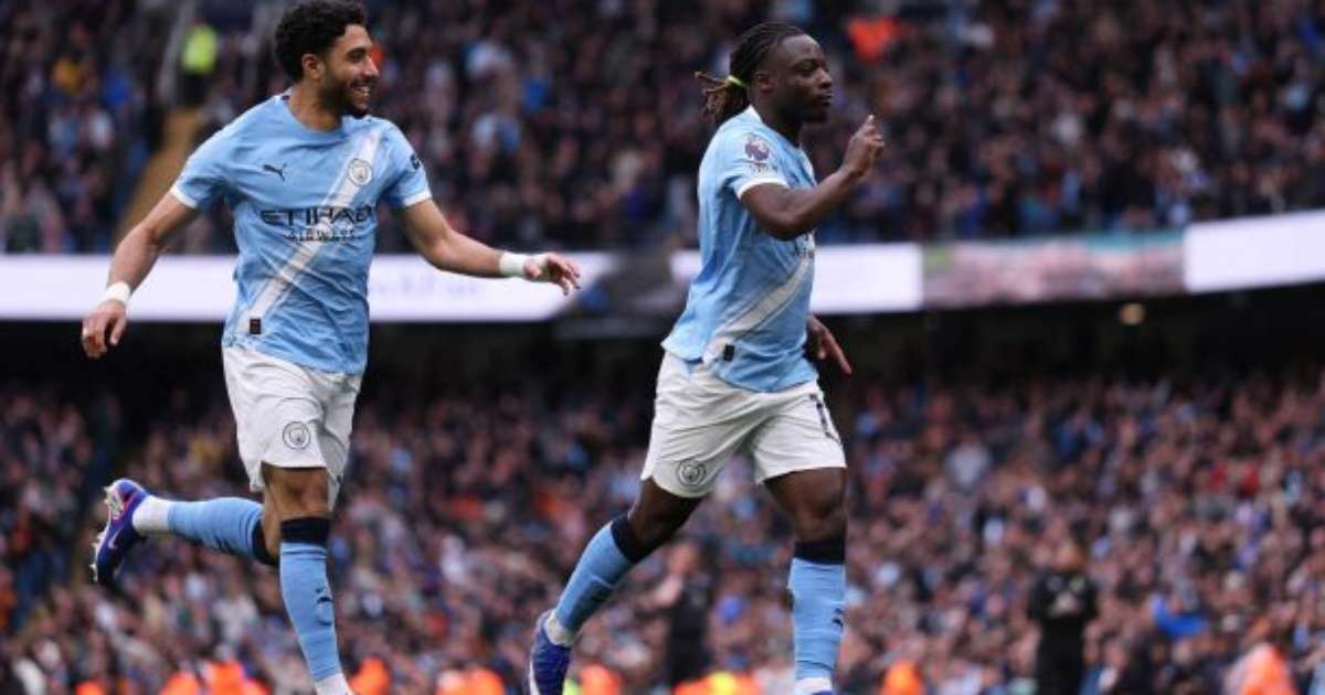 Manchester City vence e segue vivo na luta pelo título inglês