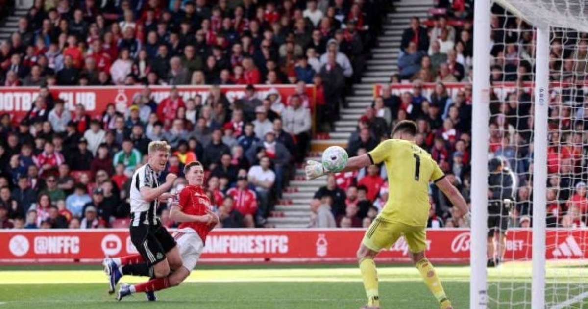 Anderson marca no fim, e Nottingham garante empate contra o Newcastle