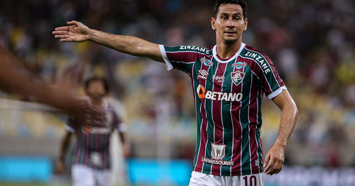Zubeldía abre o jogo sobre Ganso após ausência e comenta futuro do meia no Fluminense