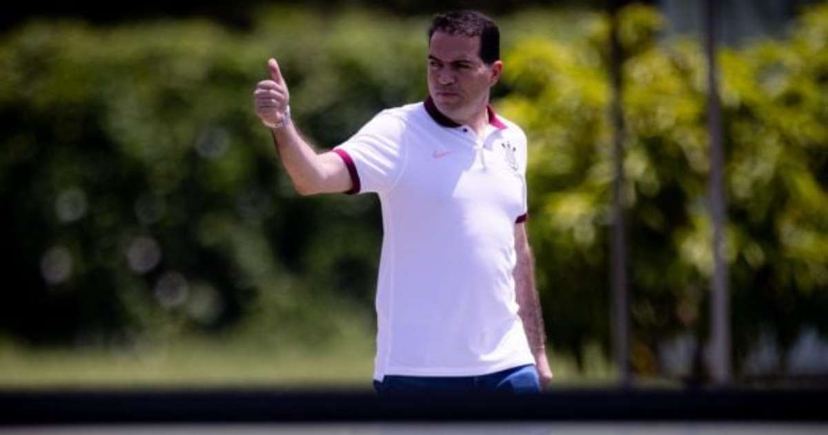 Diretor do Corinthians Denuncia Erro de Arbitragem por Não Expulsão de Bobadilla