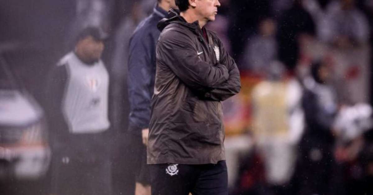 Diniz Prioriza Jogo Posicional no Corinthians: 
