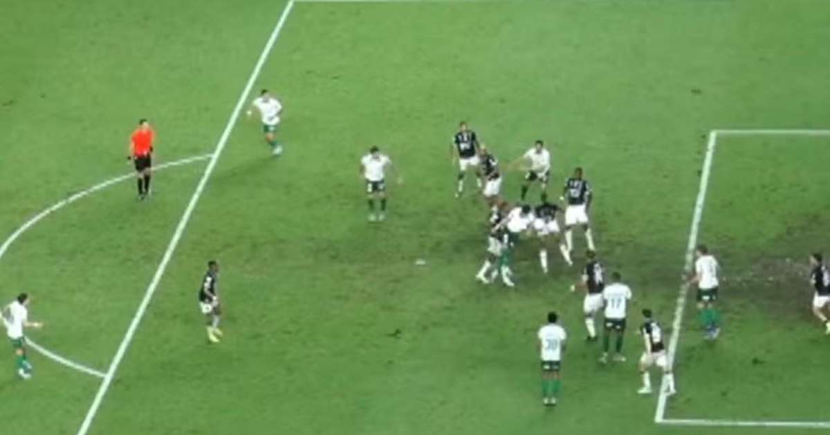 Ex-árbitro aponta erro na anulação de gol do Palmeiras: 