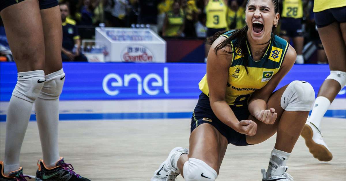 Vôlei em Alta: Jogadora Revela Novo Relacionamento Após Separação do Craque do Flamengo