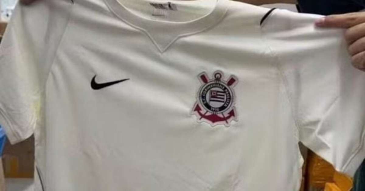 ESTREIA DO MANTO! Corinthians apresenta uniforme branco em confronto na Copa do Brasil