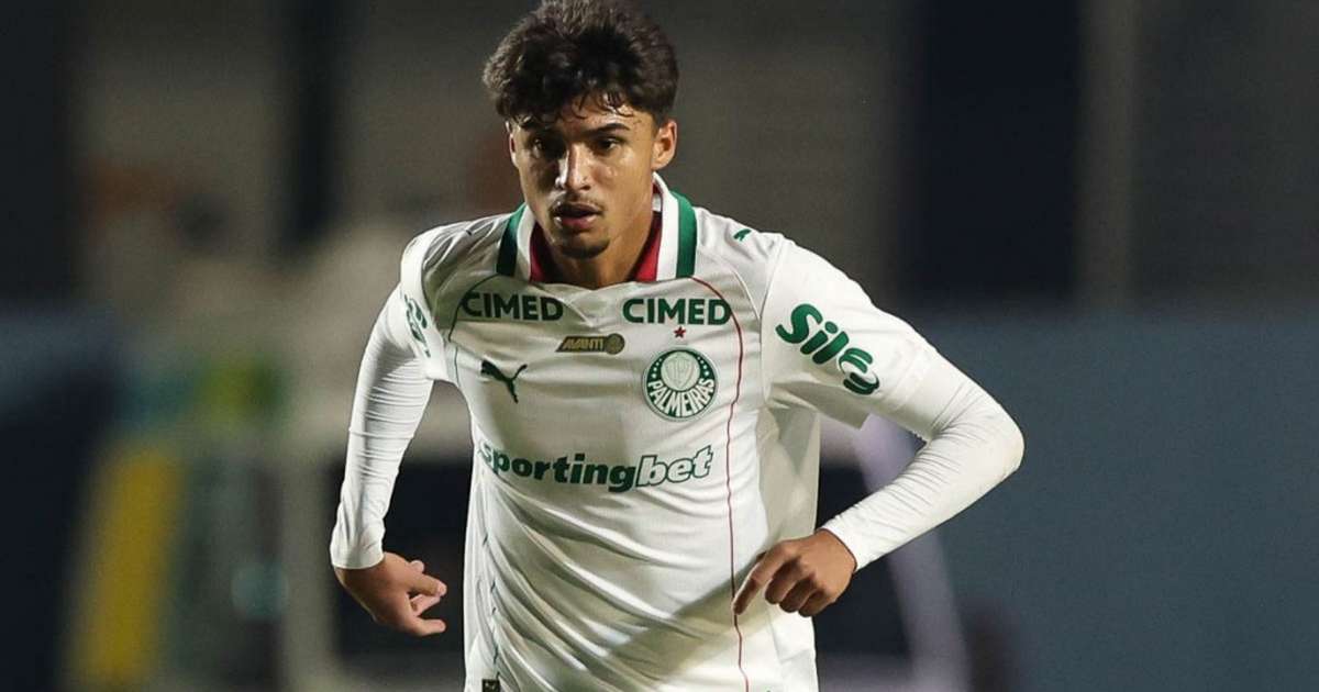 Jovem Talento do Palmeiras Celebra Avanço na Copa do Brasil: 