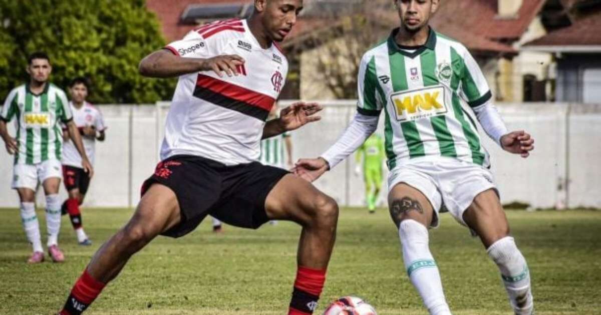 Flamengo supera Juventude e se aproxima da zona de classificação no Brasileiro Sub-20