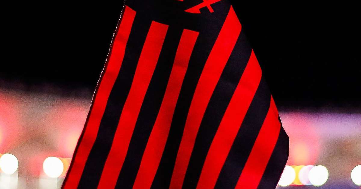 Flamengo Lança Nova Camisa: Design Inovador e Homenagem à Torcida Rubro-Negra