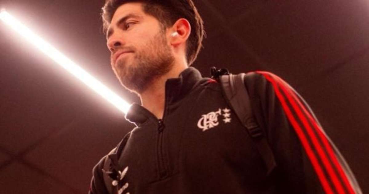 Rossi, do Flamengo, se manifesta sobre polêmica falha: Os melhores também erram