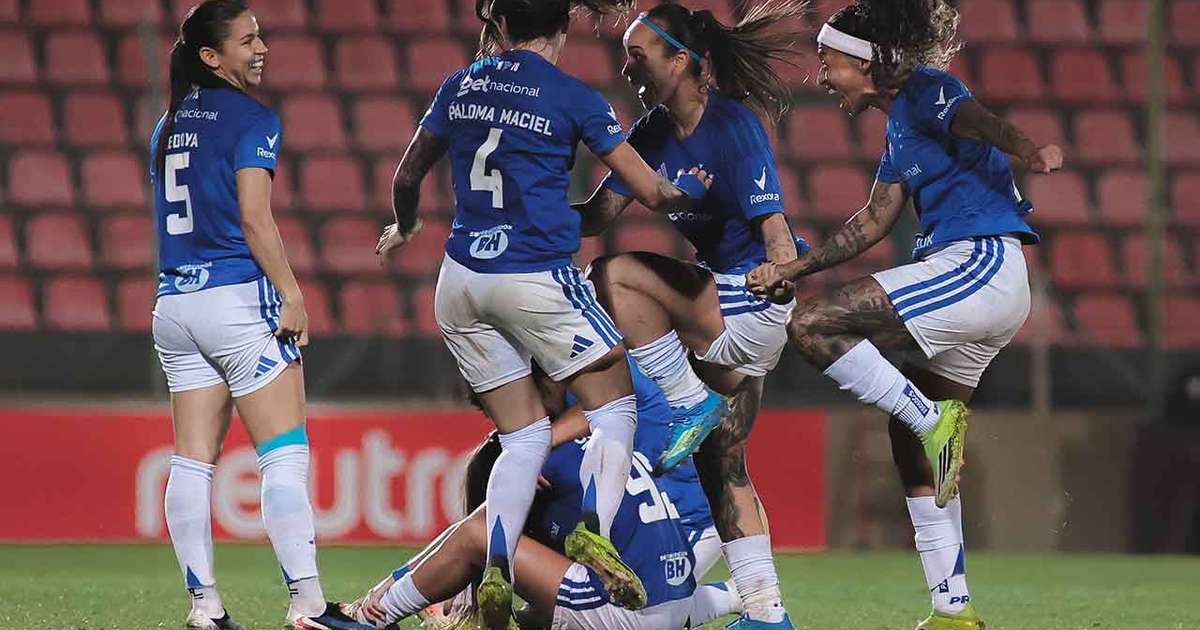 Cruzeiro Desbanca Corinthians em Grande Estilo e Agita o Brasileirão Feminino