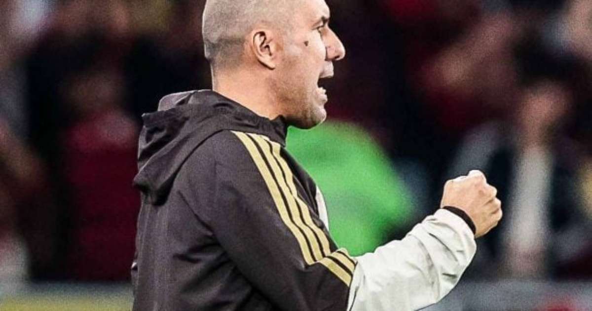 Jardim destaca relevância da classificação e prepara estratégia decisiva contra o Palmeiras