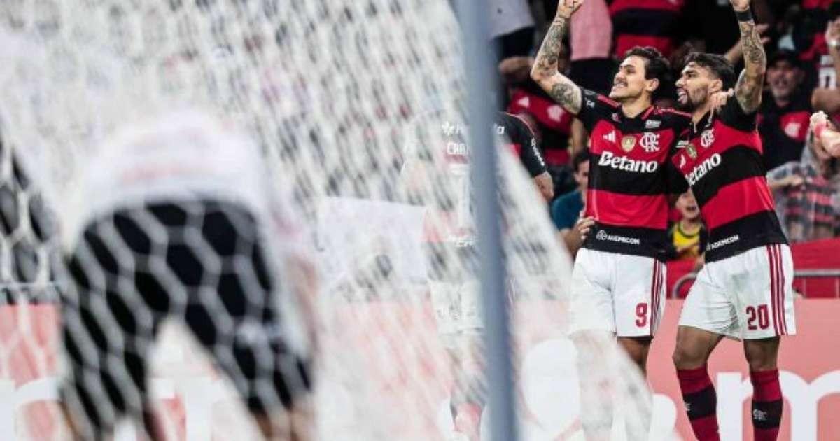 Flamengo supera atuação abaixo da média e conquista vitória em partida marcada por cera e mau futebol