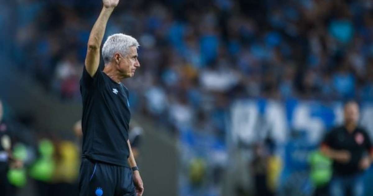 Resiliência em campo: Grêmio vence Palestino e condiciona liderança na Sul-Americana à última rodada