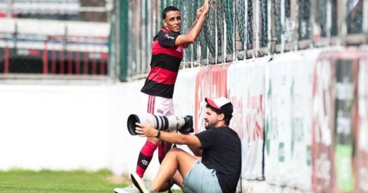 Bap bate o pé, barra venda e aceita perder joia da base de graça no Flamengo