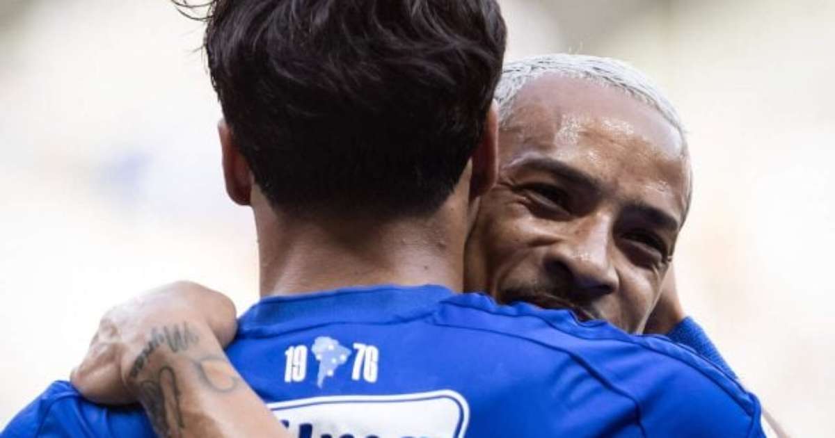Vitória arrastada: Cruzeiro conquista três pontos e se aproxima da Libertadores em meio a polêmicas do VAR